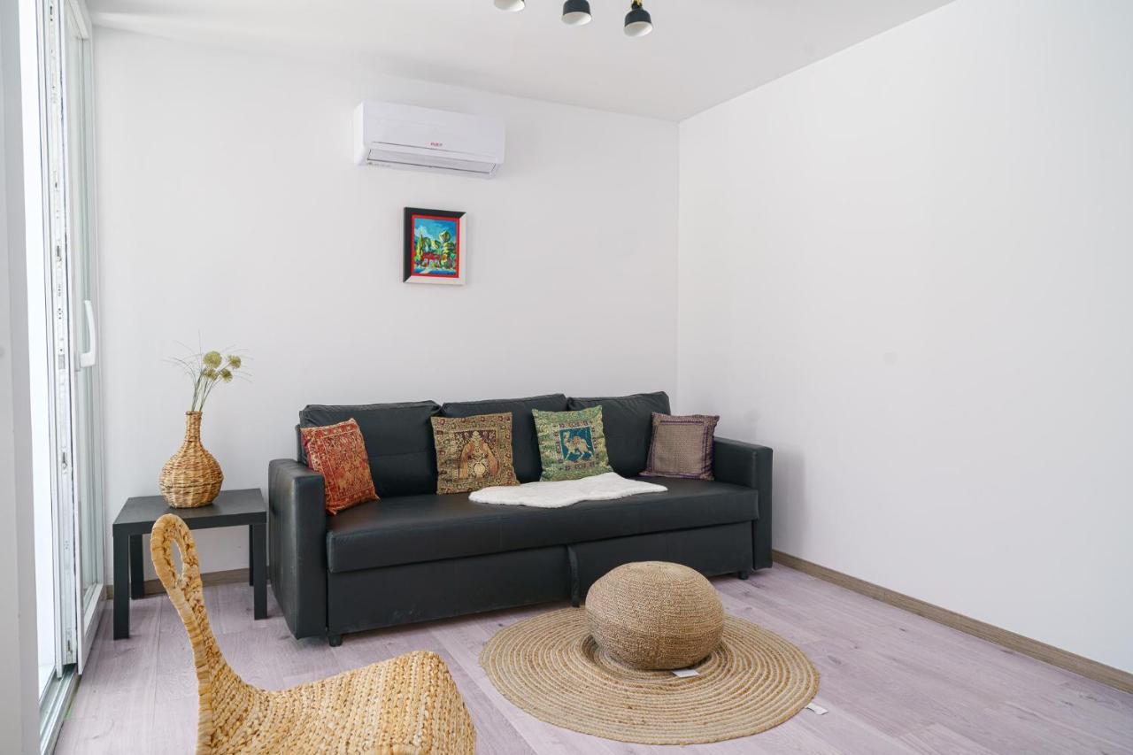 Vila Regina Apartment Paloma With Swimming Pool เยเซรา ภายนอก รูปภาพ