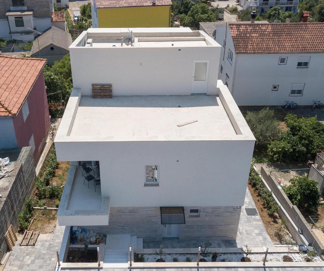 Vila Regina Apartment Paloma With Swimming Pool เยเซรา ภายนอก รูปภาพ