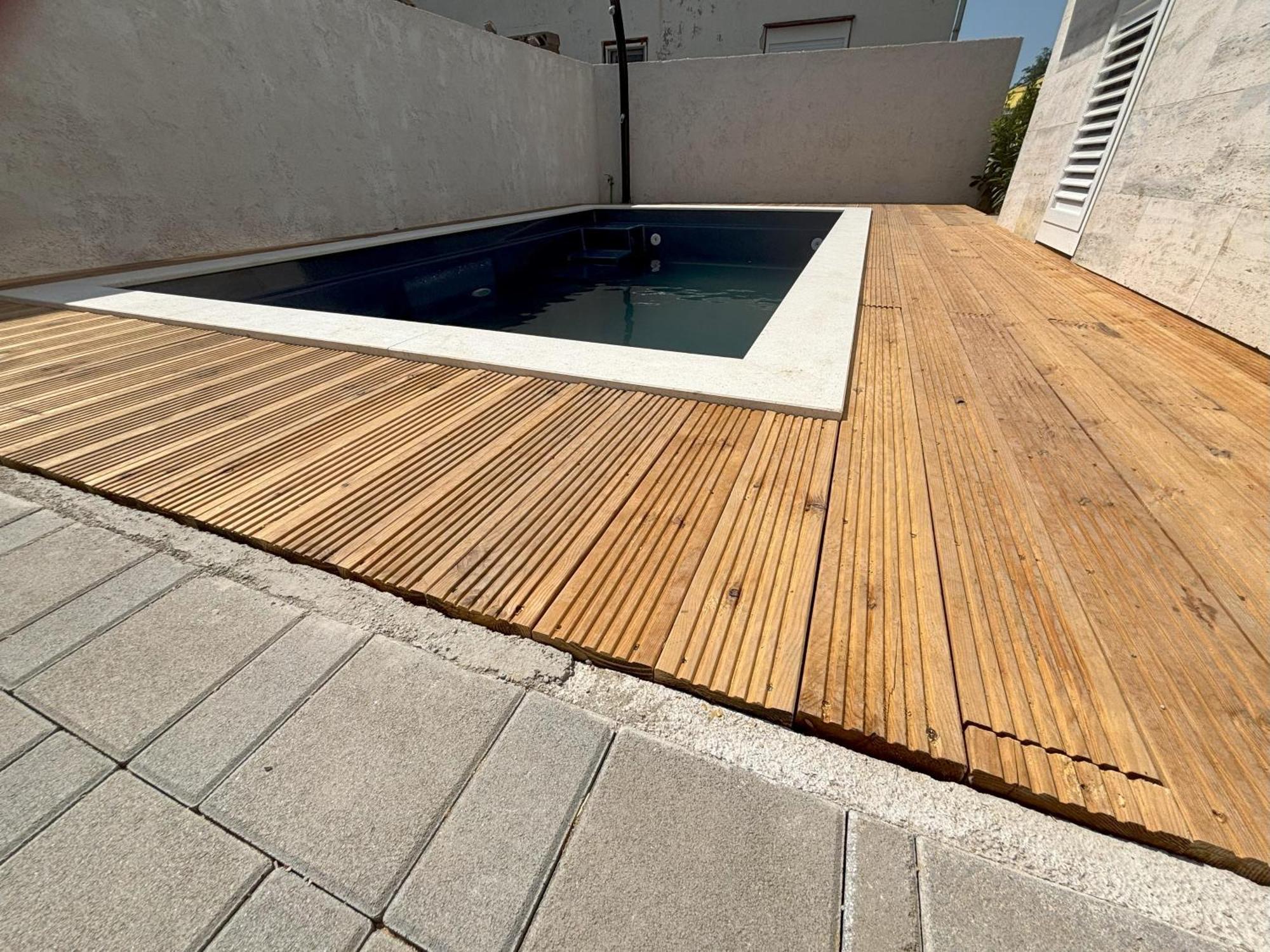 Vila Regina Apartment Paloma With Swimming Pool เยเซรา ภายนอก รูปภาพ